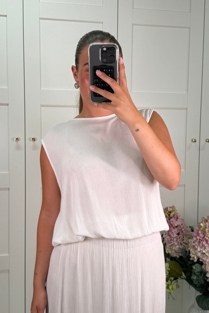 A-bee - Ava Top - Begie Jakker