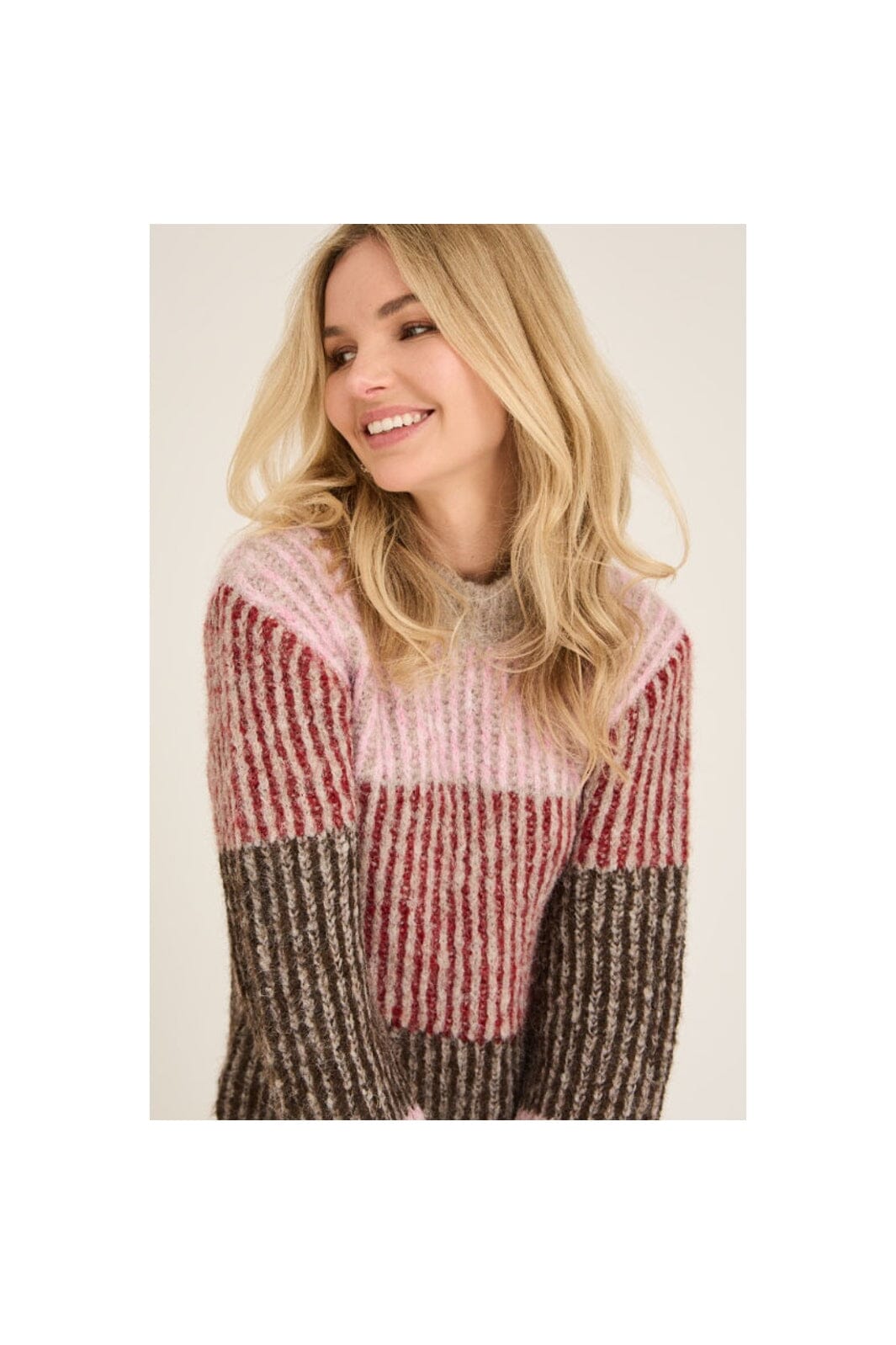 A-View - Aliana Knit Pullover AV6096 - 255 - Rose/Red