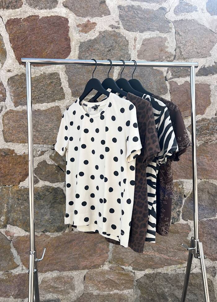 Black Colour - Bczelda S/S T-Shirt 40997 - Shirts - White Dot T-shirts