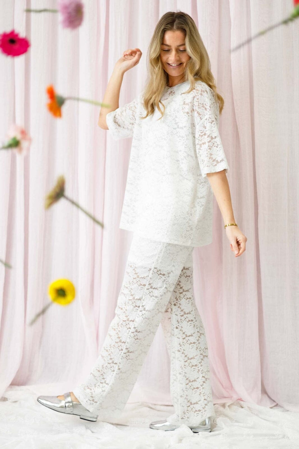 Black Colour - Bcroxie Lace Tee 40796 - Shirts - White