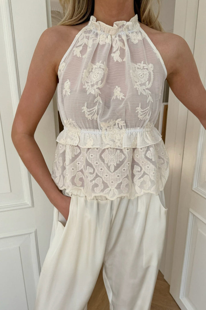 Forudbestilling - BYIC - Ellinoric Lace Top - vw Vintage White Toppe