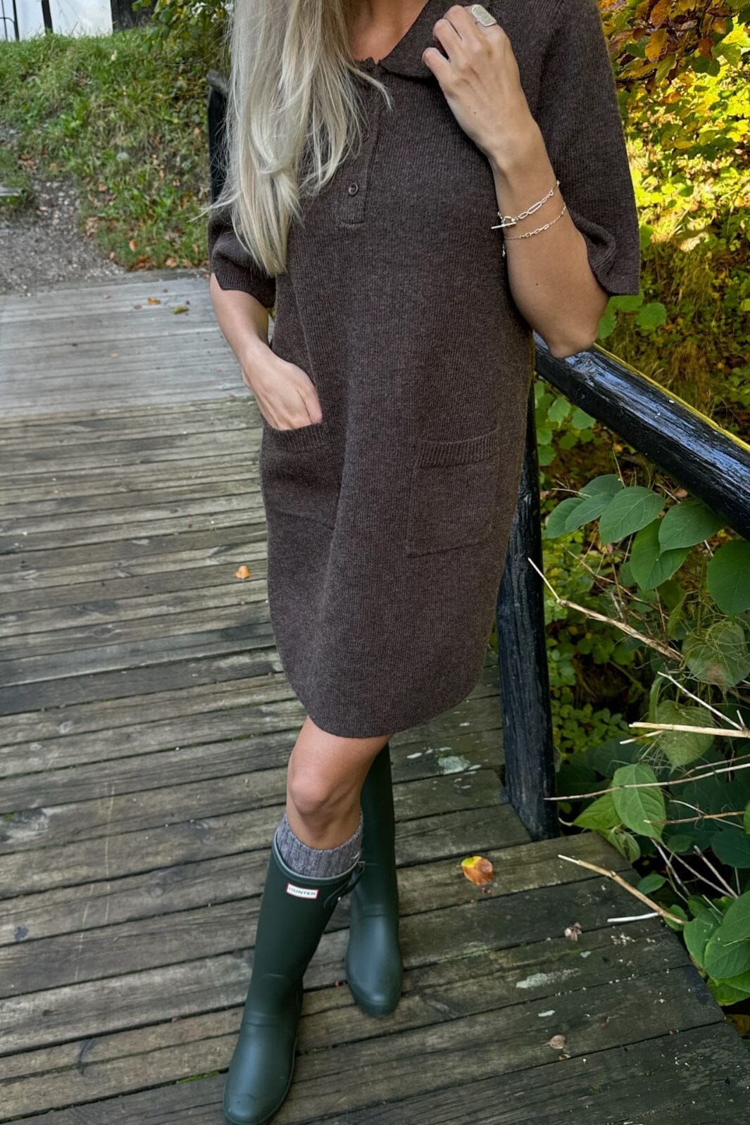 Forudbestilling - BYIC - Sific Knit Dress H097-3 - Dbrown Dark Brown Kjoler