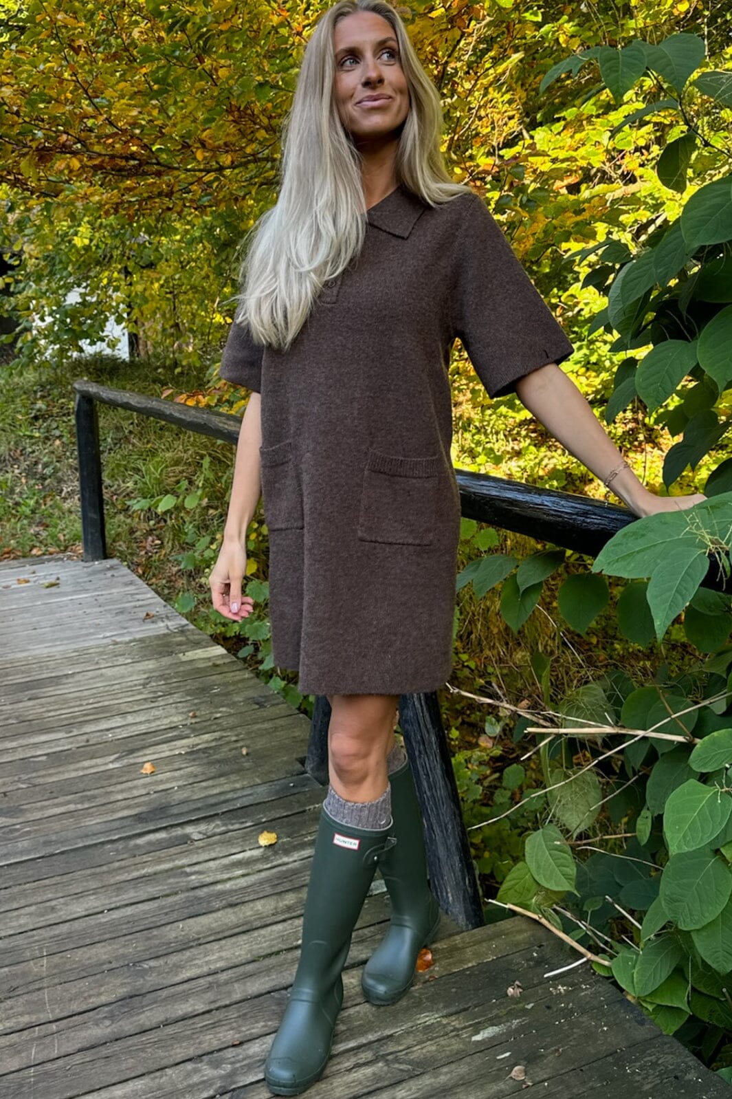 Forudbestilling - BYIC - Sific Knit Dress H097-3 - Dbrown Dark Brown Kjoler