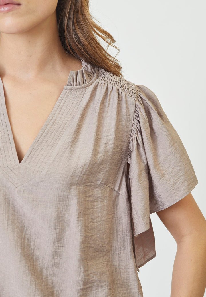 Forudbestilling - Co´Couture - Heracc Ss Frill Top 35703 - 154 - Walnut Skjorter