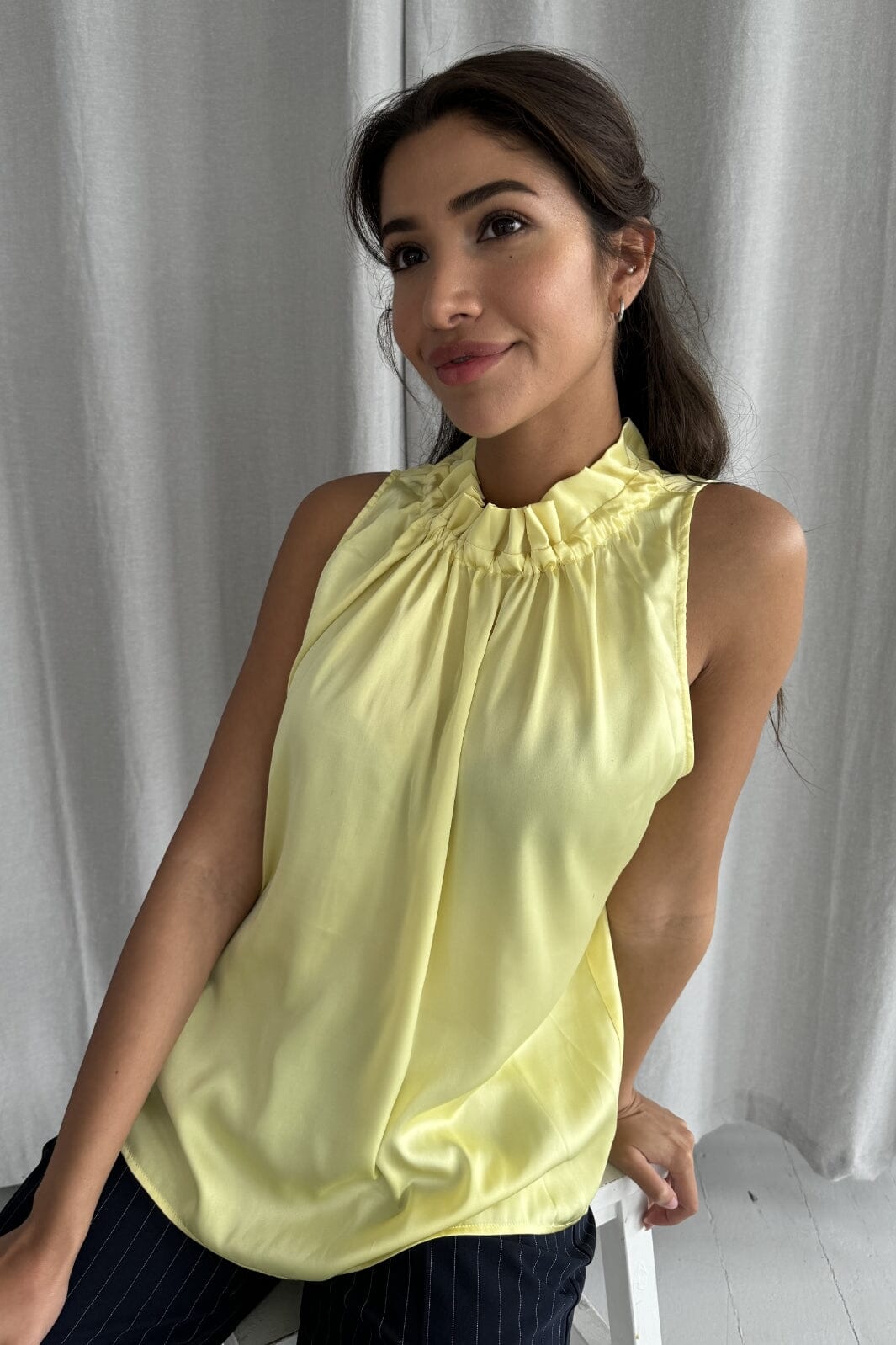 Continue - Liva Solid 14925 - Yellow