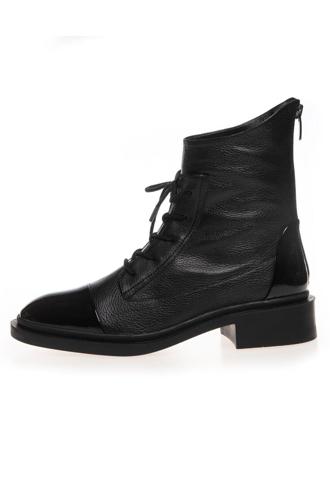 Forudbestilling - Copenhagen Shoes - Power - 00010 Black W/Patent Toe Støvler
