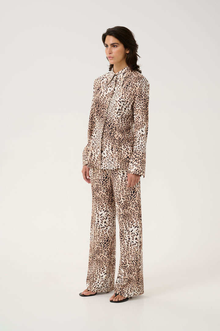 Forudbestilling - Gestuz - Gzmareen P Shirt - 107188 Light Leopard Skjorter