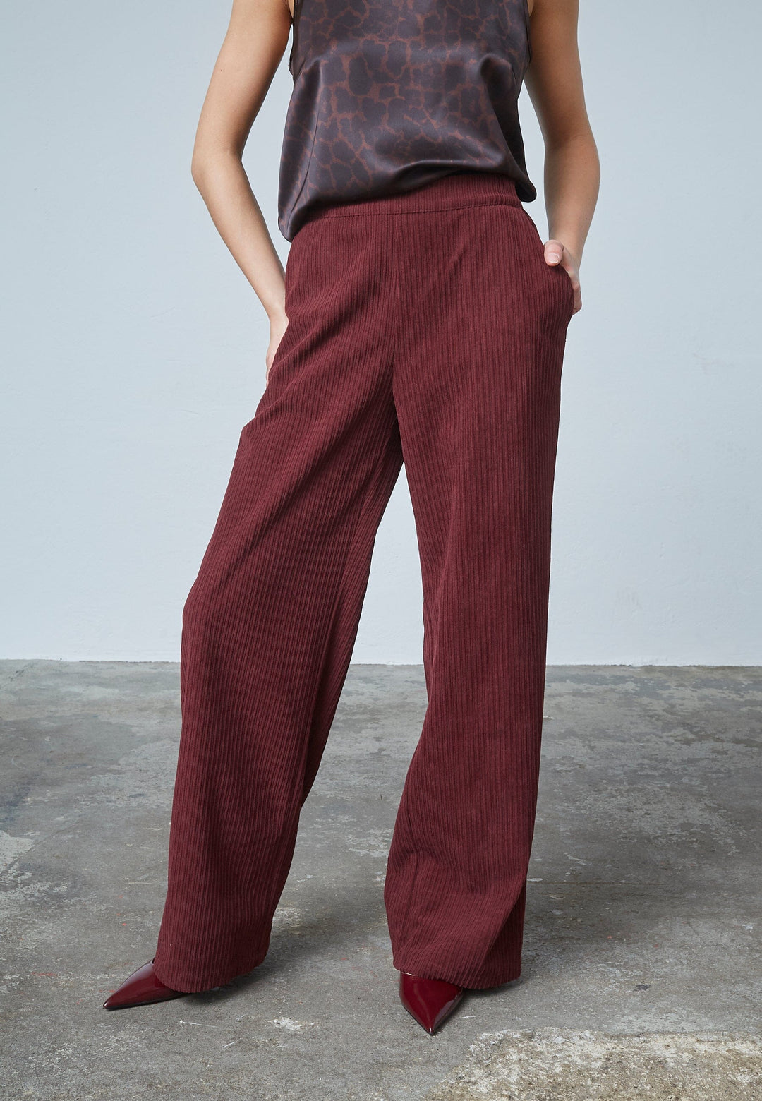 Forudbestilling - Love & Divine - Love1024-44 18883 - 516 - D. Bordeaux Bukser