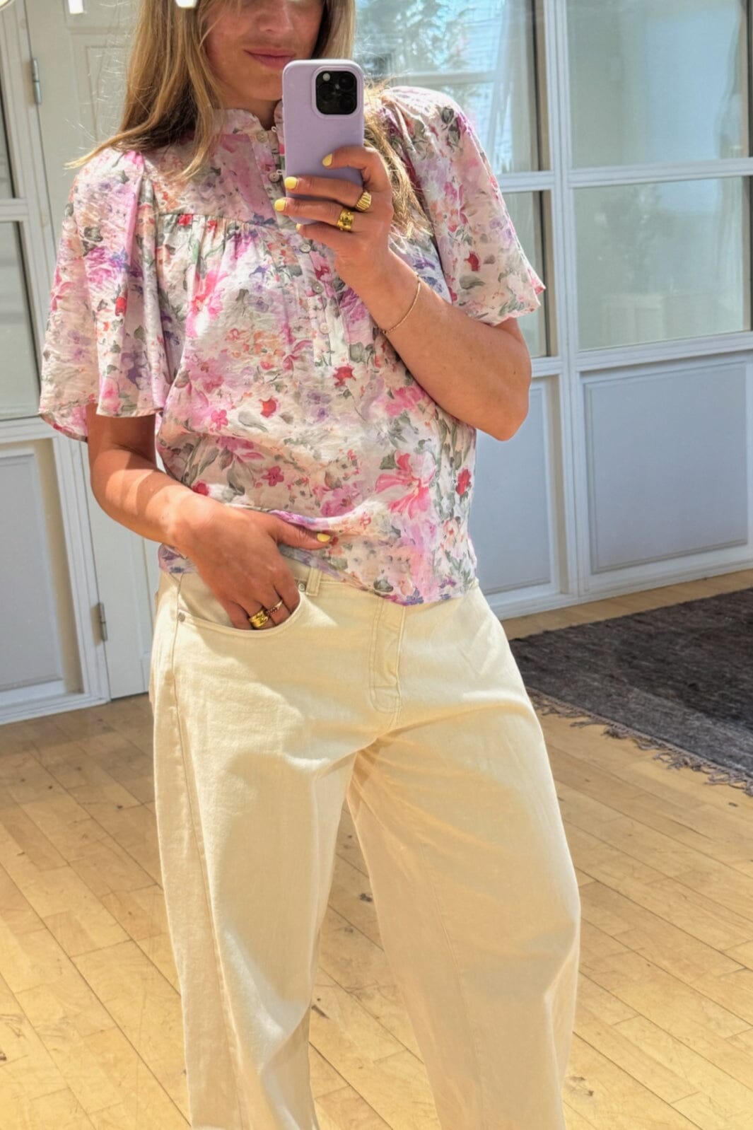 Love & Divine - Love1123-7 18900 - 810 - Pastel Flower