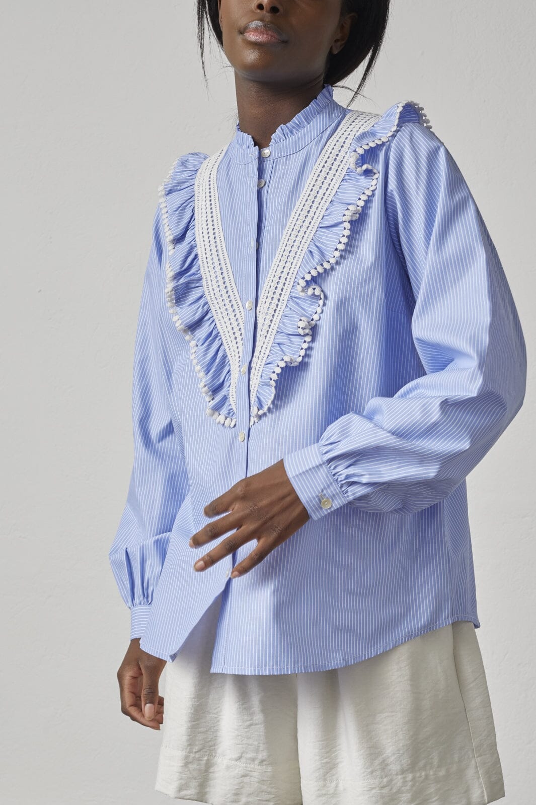 Forudbestilling - Love & Divine - Love1295 18516 - 832 - Blue/White Skjorter