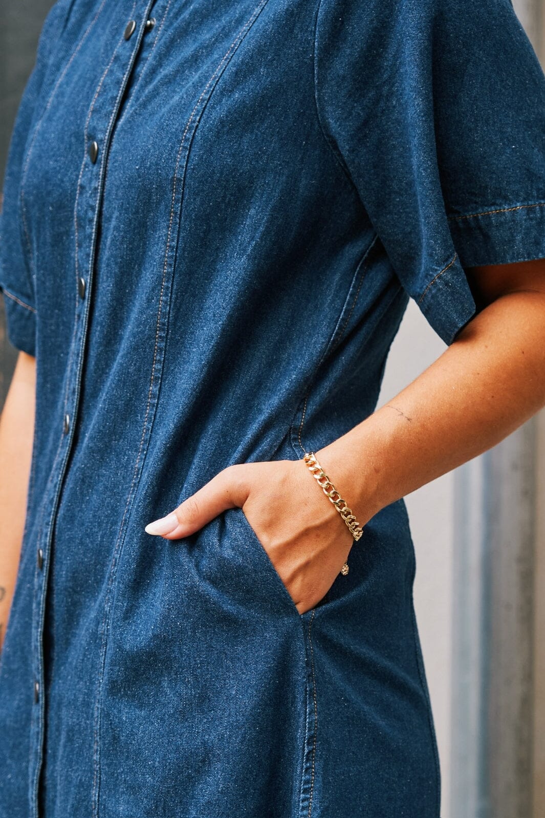 Forudbestilling - Neo Noir - Balli Denim Dress - Dark Blue Kjoler