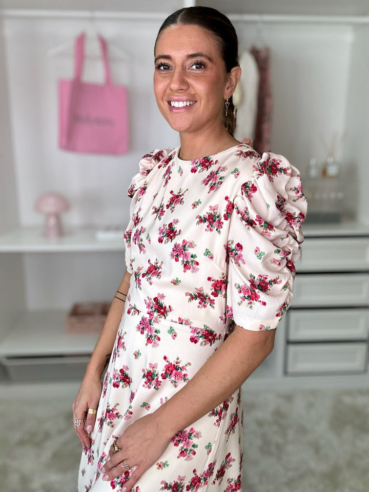 Forudbestilling - Neo Noir - Benuti Amazing Rose Dress 165359 - 754 - Light Pink Kjoler