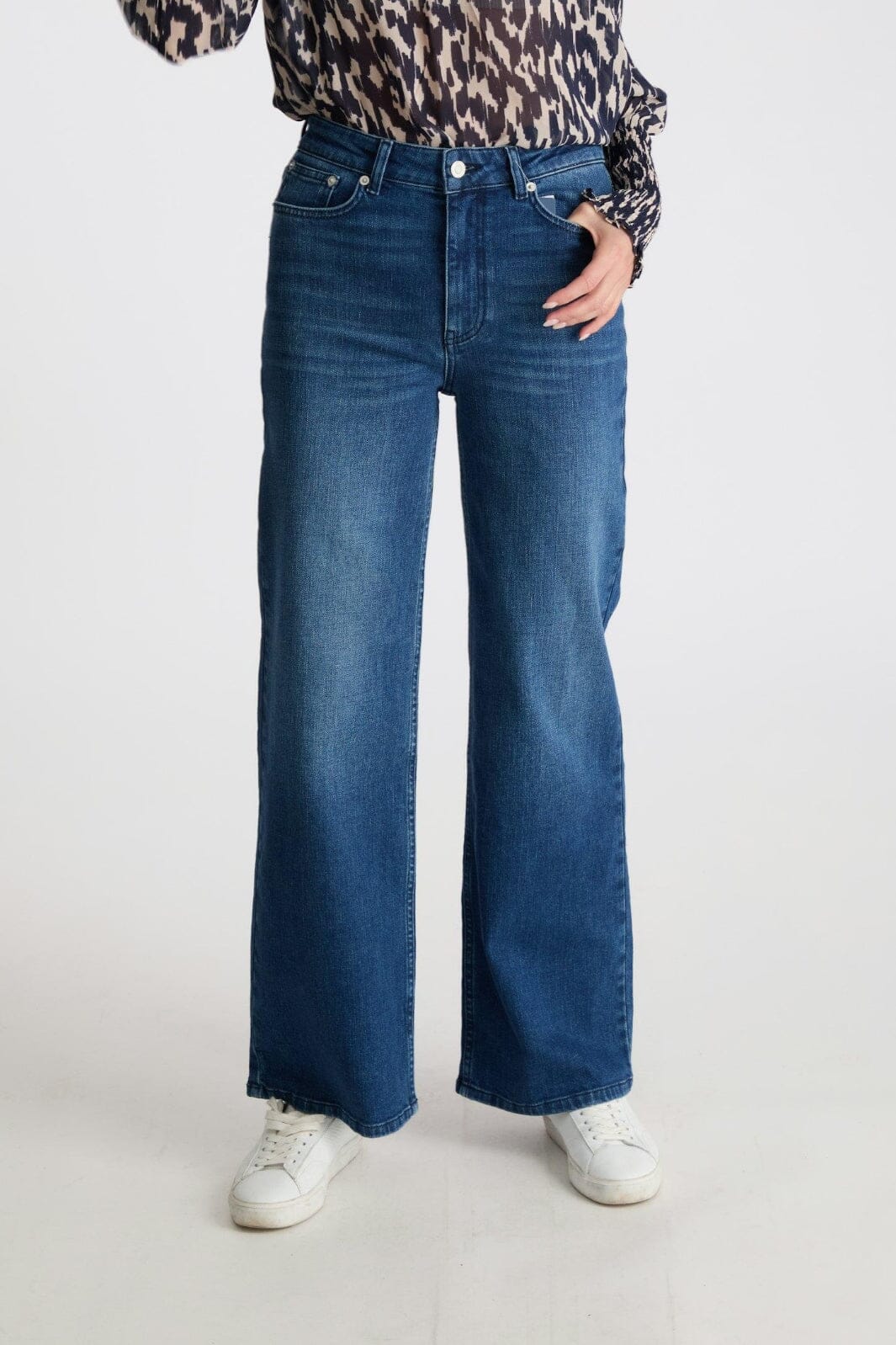 Forudbestilling - Neo Noir - Carla Denim Pants - Blue Bukser