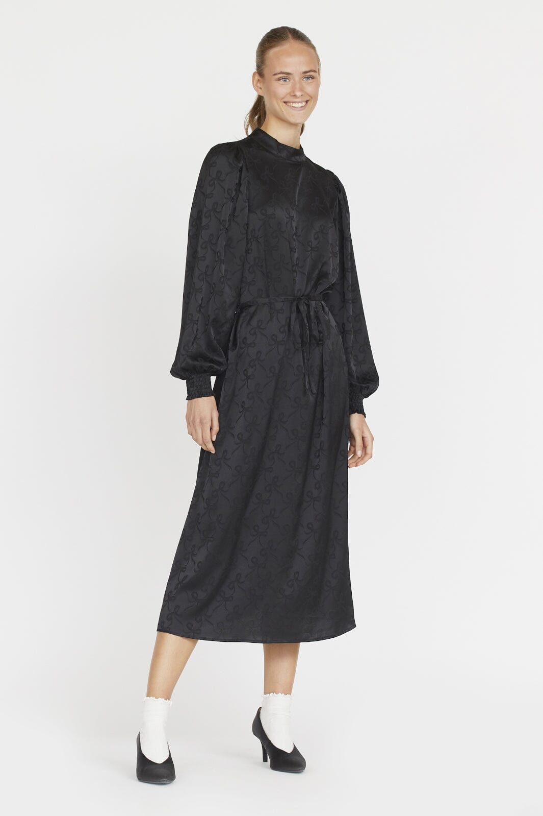 Forudbestilling - Sisters Point - Ventia-Ls.Dr5 18136 - 000 Black Kjoler