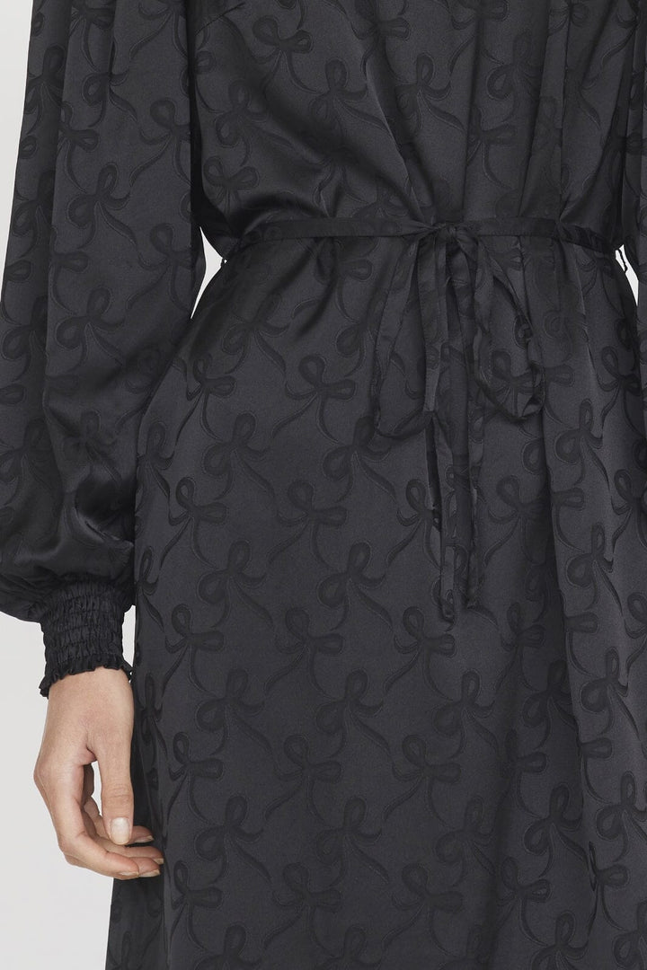 Forudbestilling - Sisters Point - Ventia-Ls.Dr5 18136 - 000 Black Kjoler