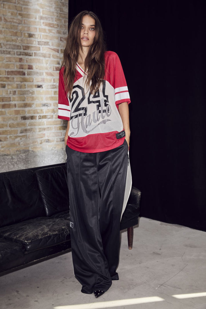 Haute L'Amitié - Drift Combo Number Tee HL10478 - Red T-shirts