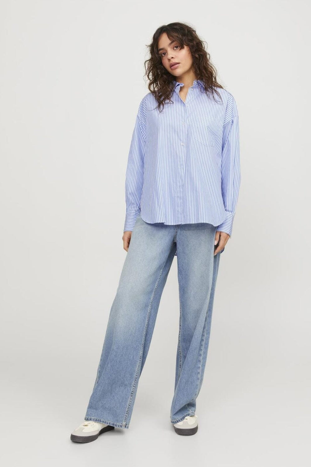 Jjxx - Jxjamie Ls Relaxed Poplin Shirt - 4101689 Navy Blazer Stripes Skjorter