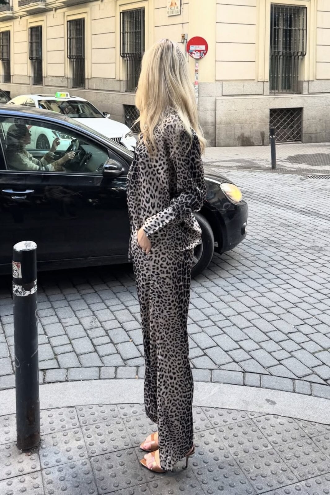 Karmamia - Joseph Shirt 2124 - Nude Leopard Skjorter