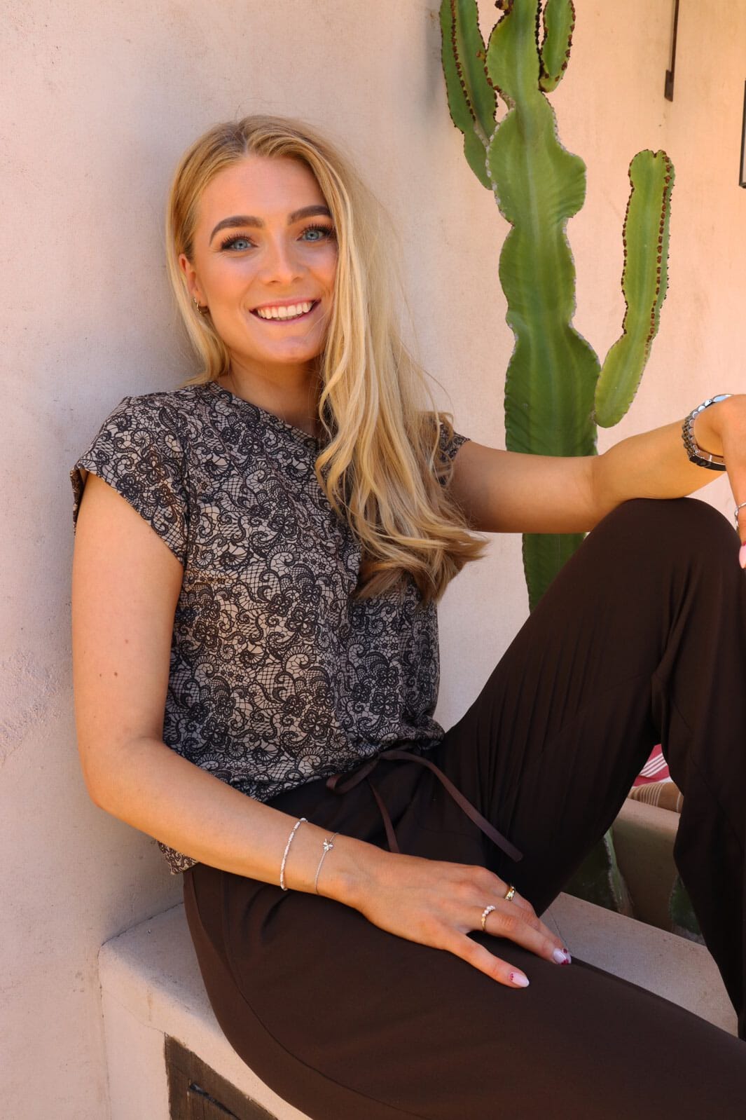 Liberte - Alma-U-Tshirt 9581 - Mocca Brown Lace