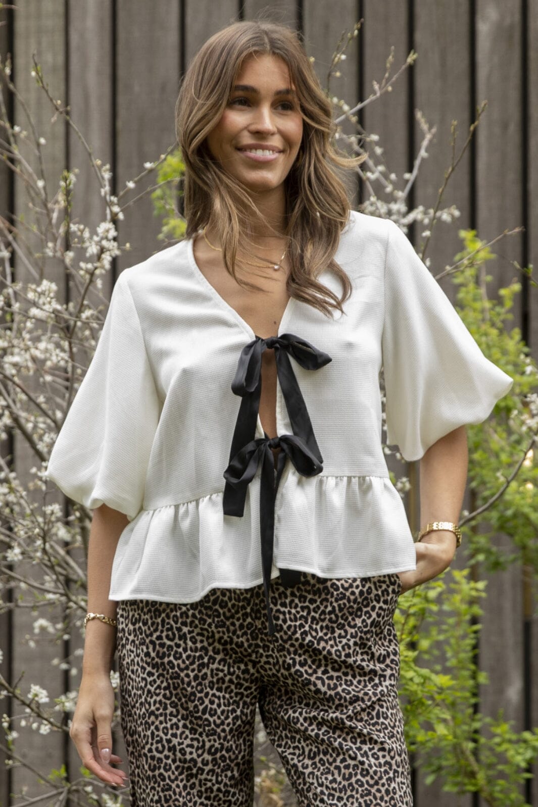 Love & Divine - Love1131 - 119 Cream/Black Bluser