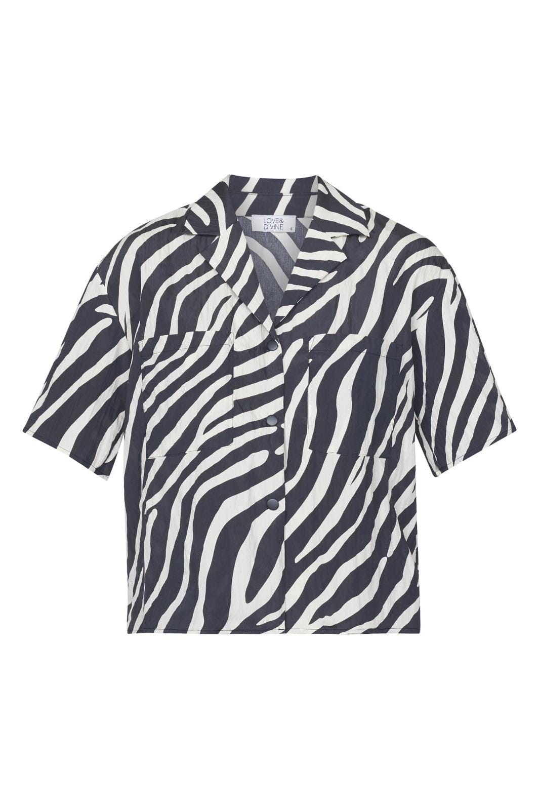 Love & Divine - Love1175 - 845 Animal