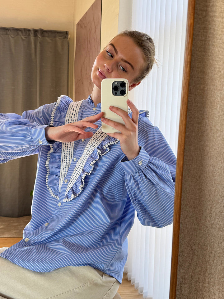 Love & Divine - Love1295 18516 - 832 - Blue/White Skjorter