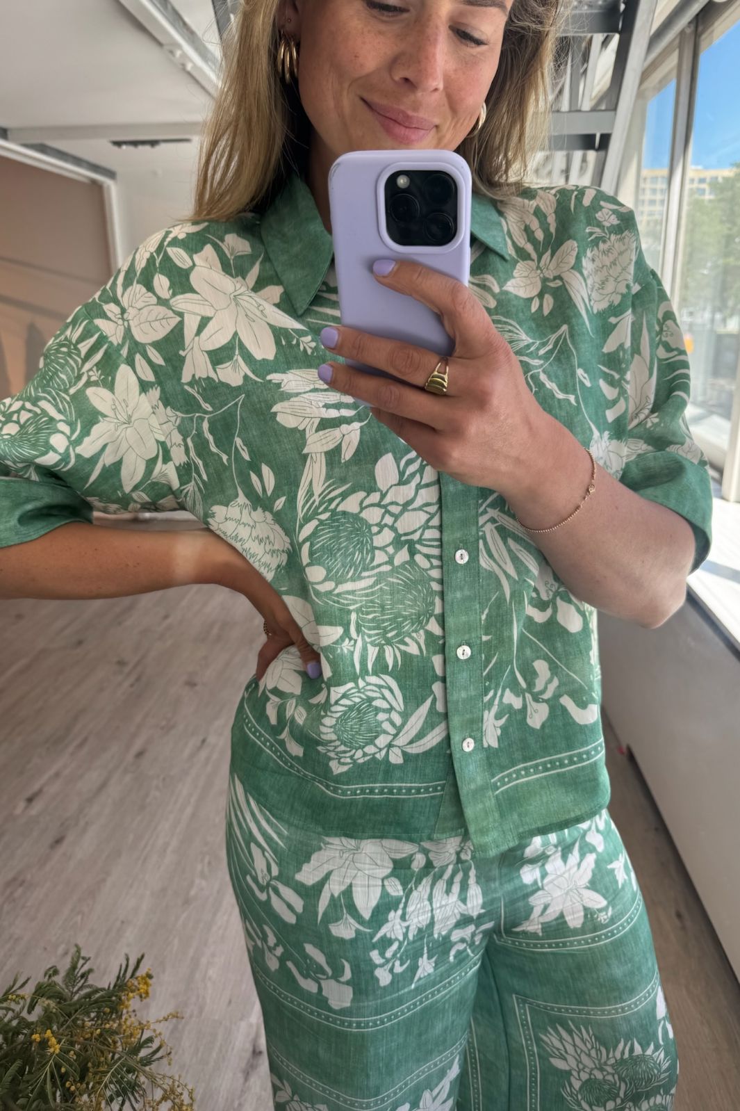 Love & Divine - Love1338 18753 - 315 - Green Flower Skjorter