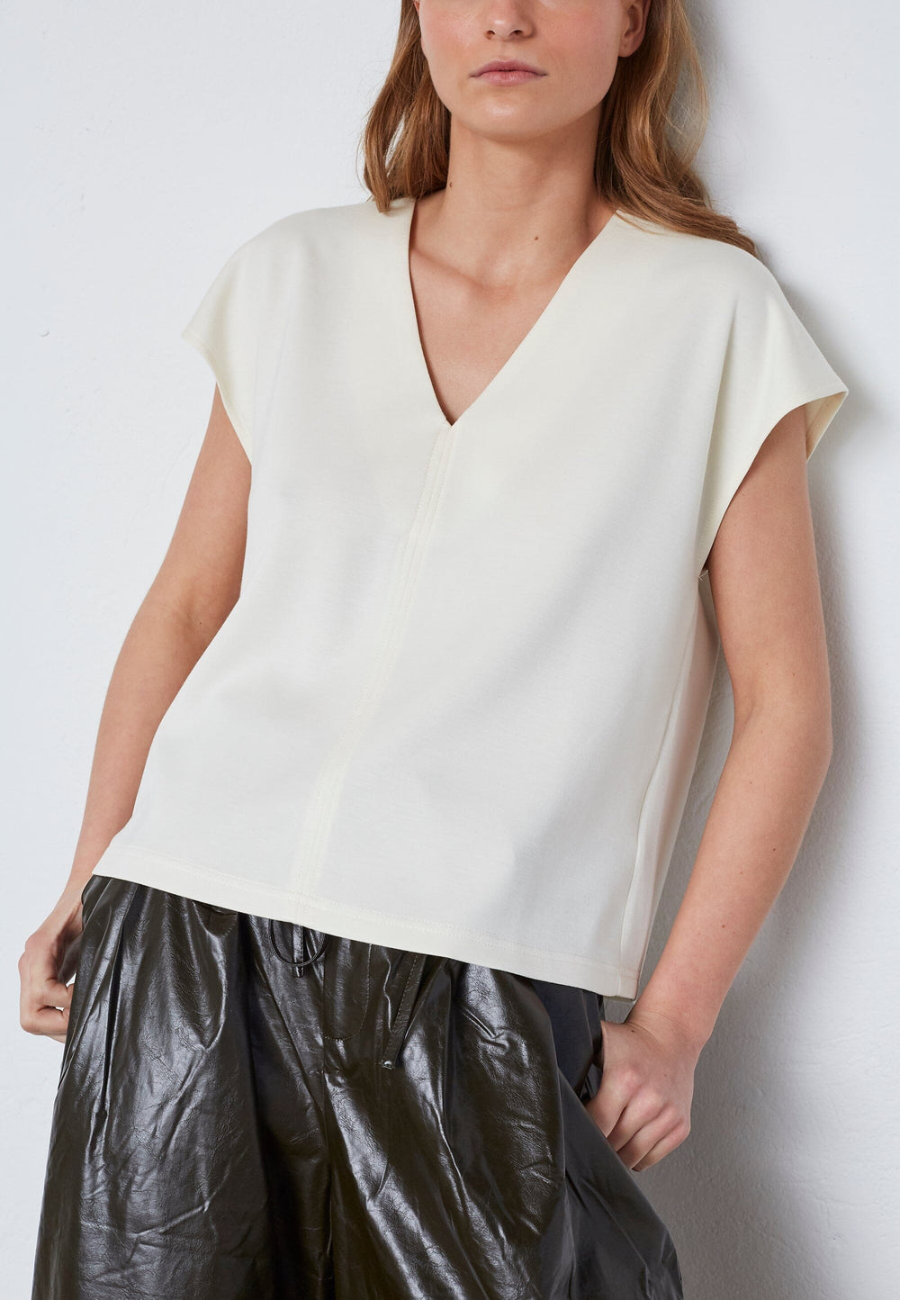 Love & Divine - Love1371 18898 - 115 - Cream Toppe