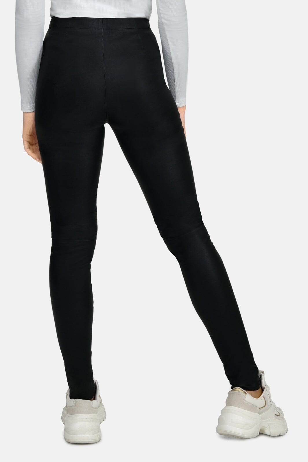 Love & Divine - Love315 - 000 Black Bukser