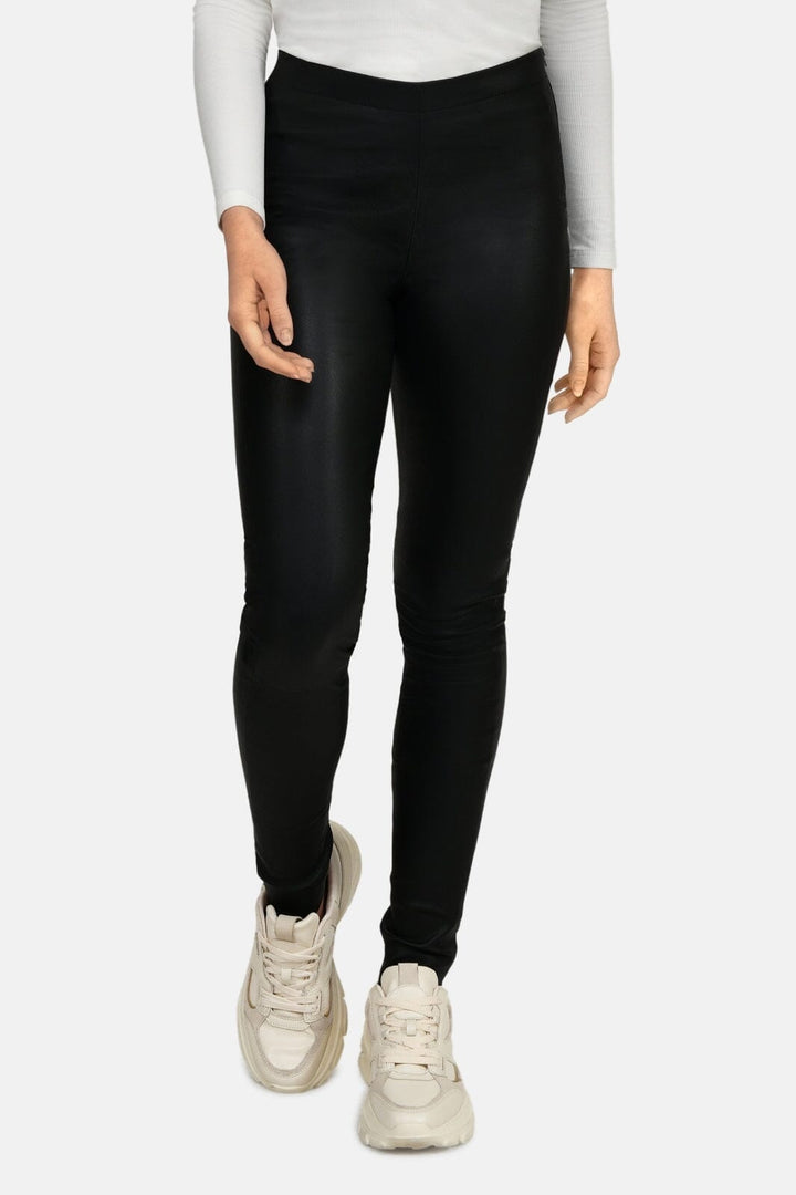 Love & Divine - Love315 - 000 Black Bukser