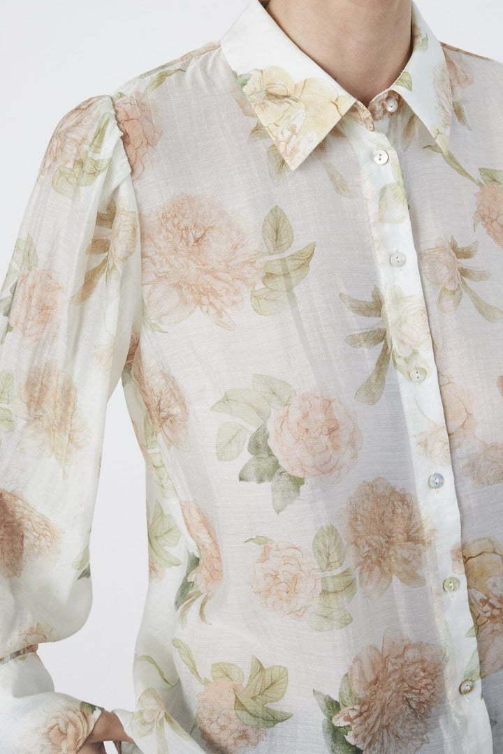 Love & Divine - Love919-18 19262 - 815 - Cream Flower