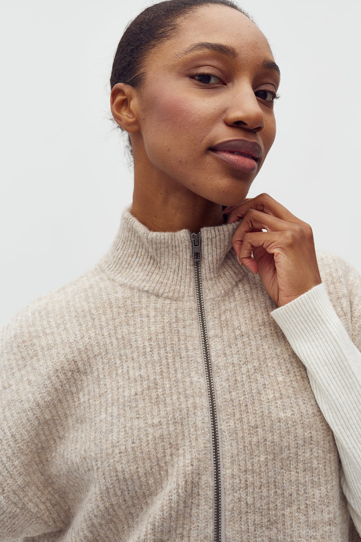 MbyM - Roselina Short-M 50529858 - Q52 - Light Taupe Melange Strikbluser