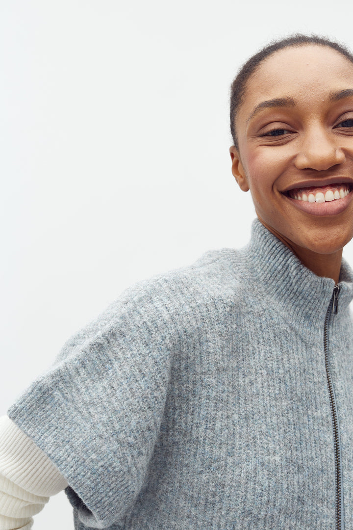 MbyM - Roselina Short-M 50529858 - T63 - Tradewinds Grey Strikbluser