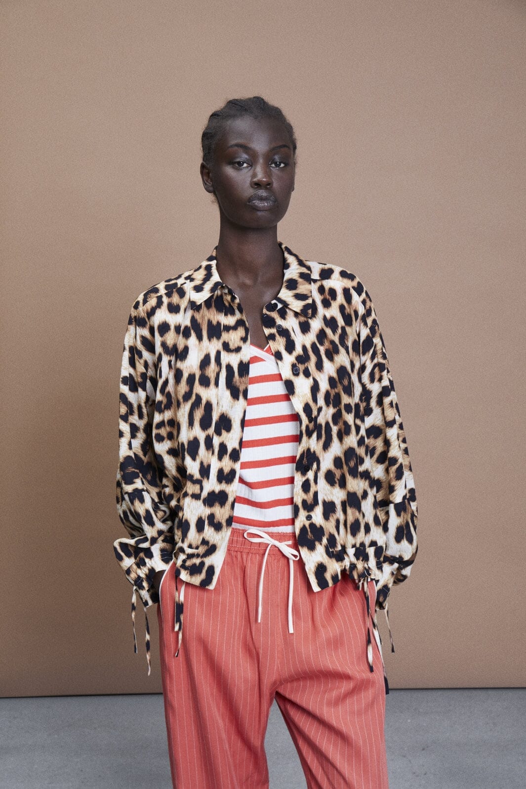 Munthe - Ulvi 255100725519 - 63 - Mocca Toppe