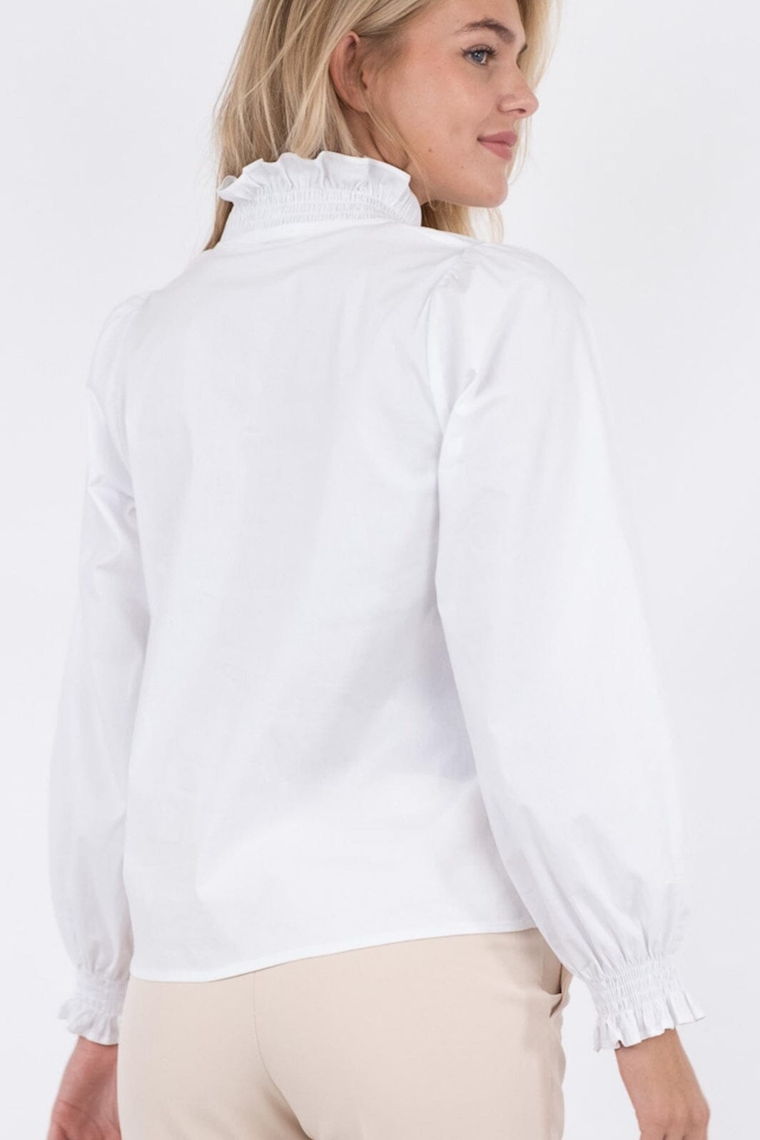 Neo Noir - Brielle Solid Shirt - White