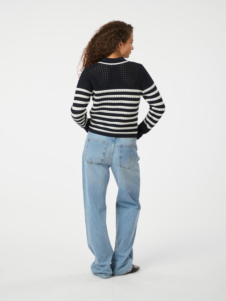 Neo Noir - Effie Knit Cardigan 164571 - 141 - Navy