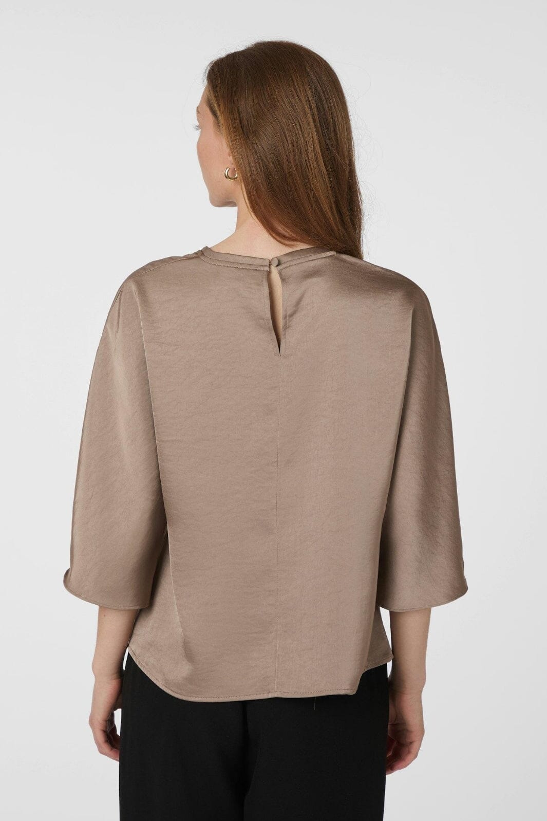 Neo Noir - Liora Heavy Sateen Blouse 165567 - 811 - Dark Taupe