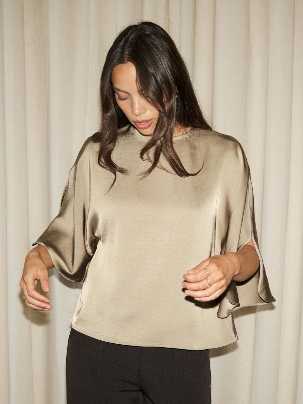 Neo Noir - Liora Heavy Sateen Blouse 165567 - 811 - Dark Taupe Bluser