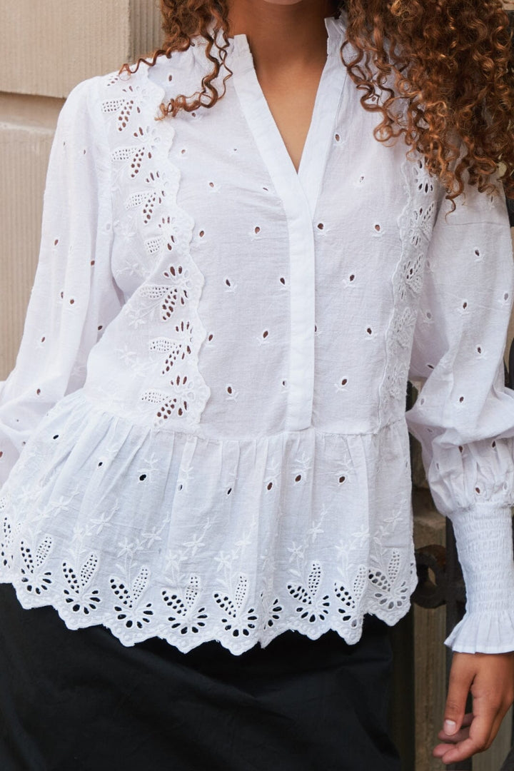 Neo Noir - Maviana Emb Blouse - White Skjorter