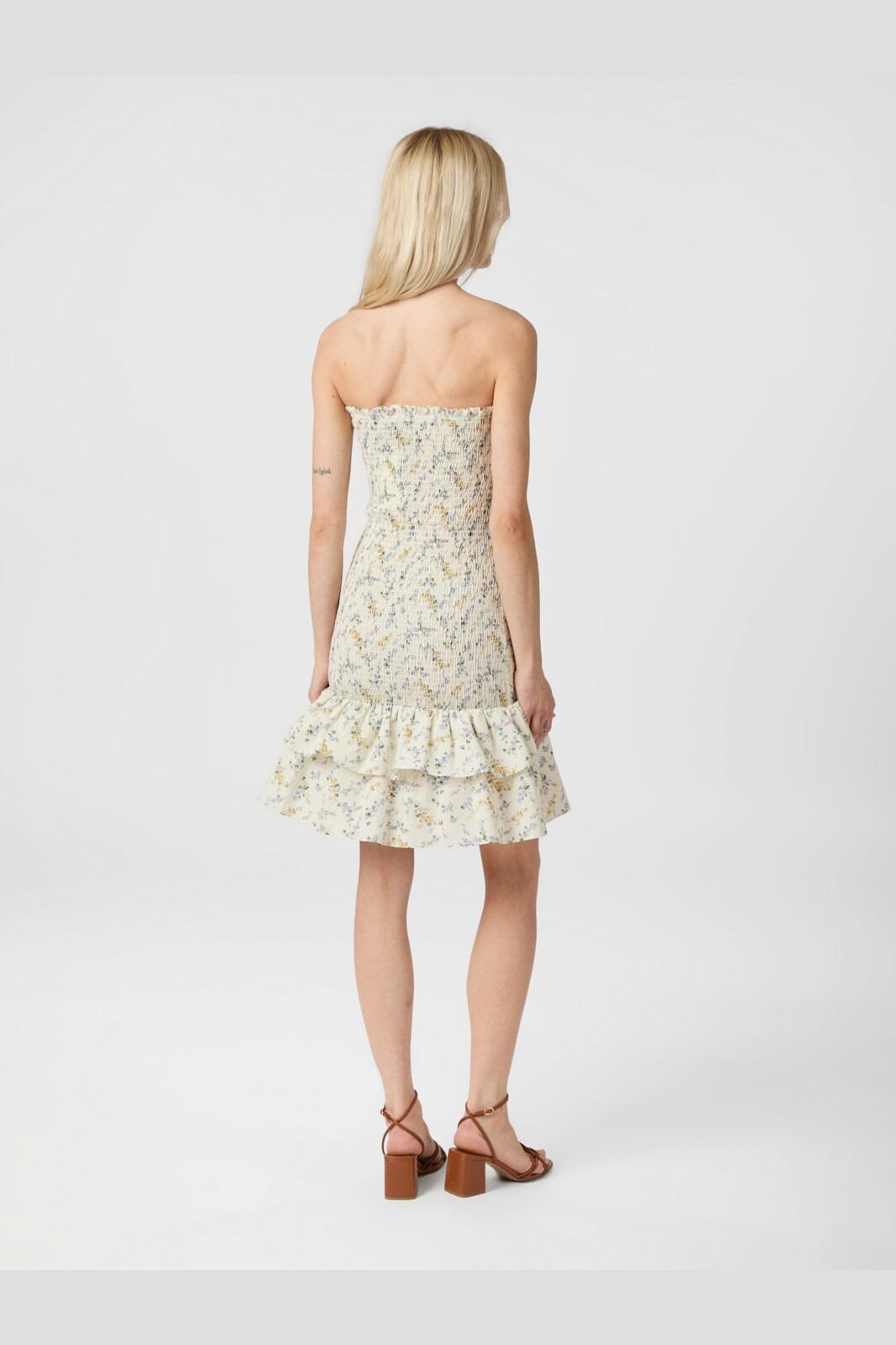 Neo Noir - Mikka Smock Print Dress 164929 - 122 - Creme