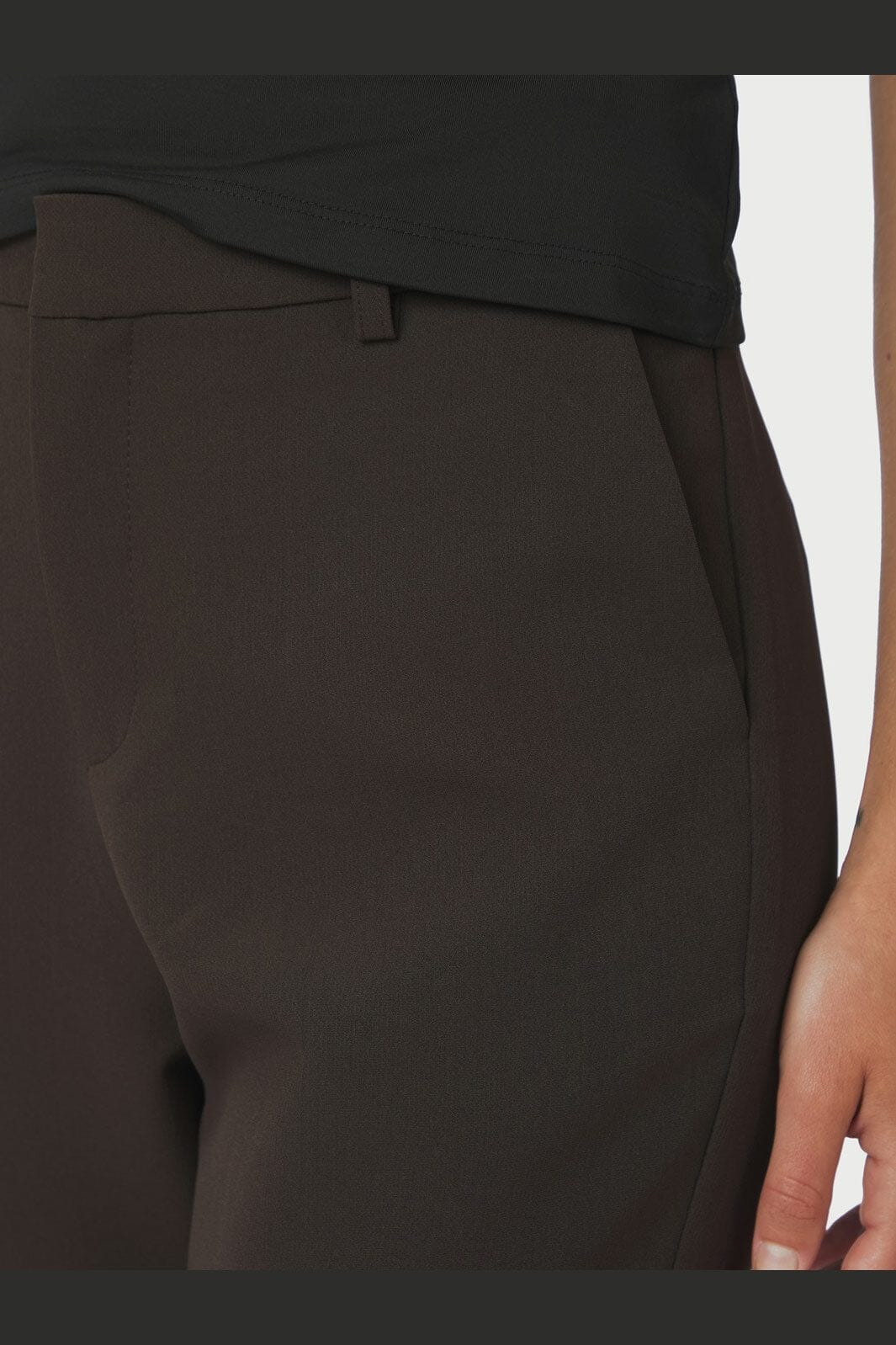 Neo Noir - Tasia Suit Capri Pants 163723 - 676 - Dark Brown