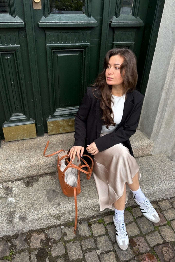 Neo Noir - Vicky Heavy Sateen Skirt - Champagne Nederdele