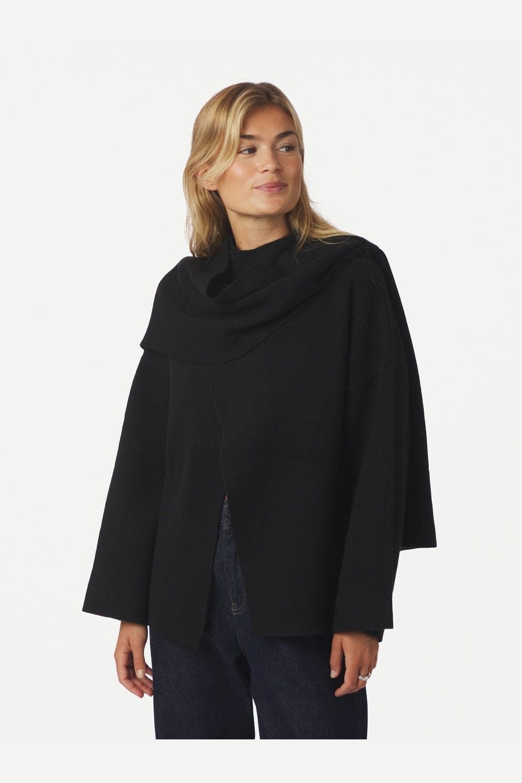 Neo Noir - Wals Knit Scarf Blouse 166203 - 100 - Black