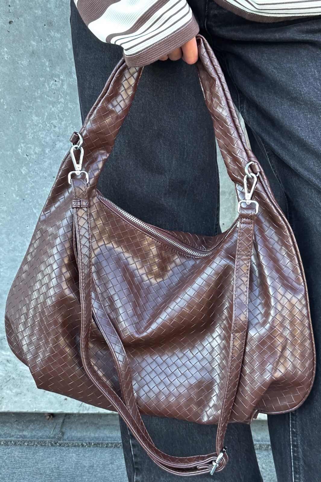 Noella - Peony Hobo Bag 1040001 - 548 Dark Brown Tasker