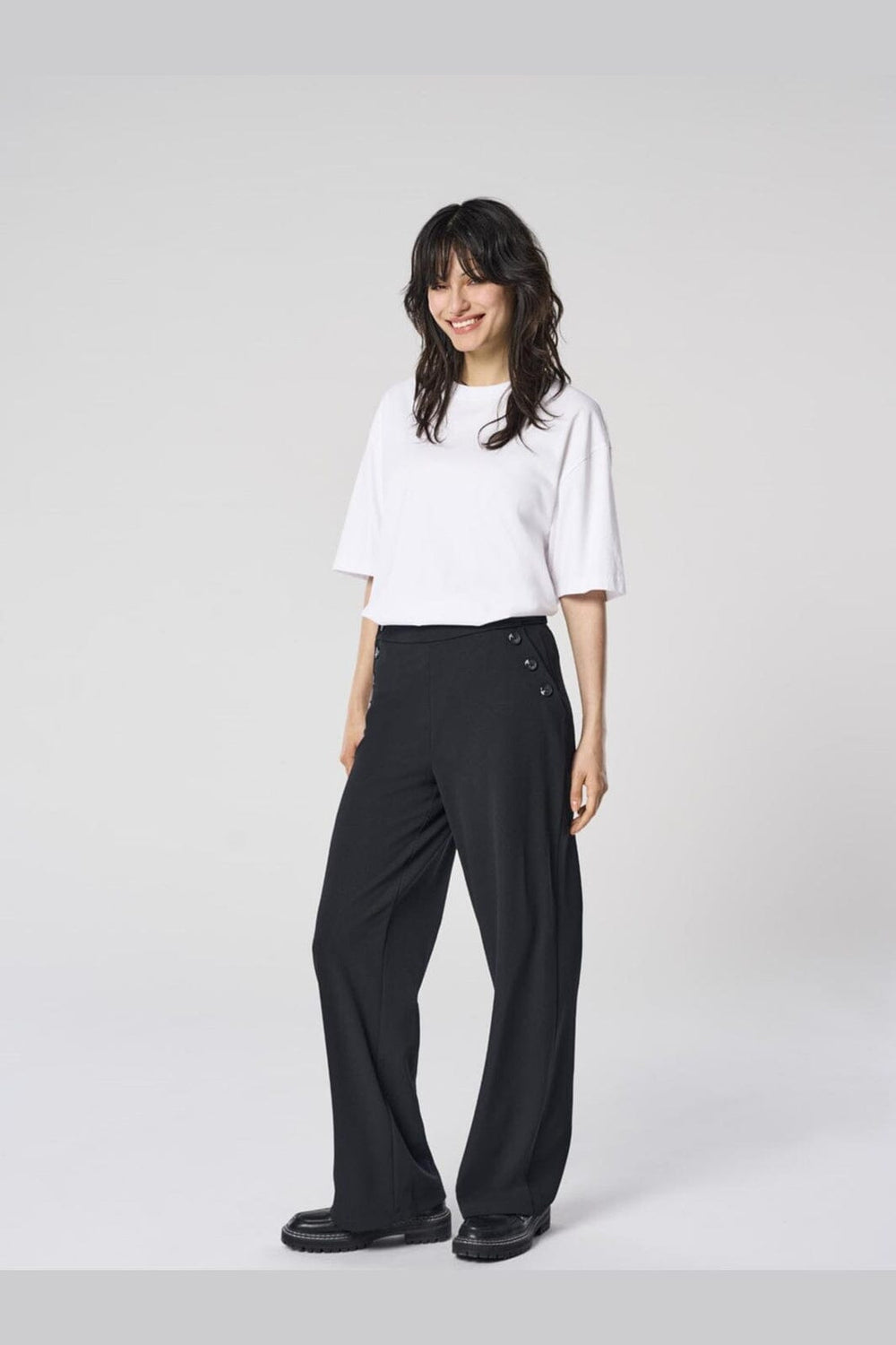 Only - Onlrina Life Button Pant - 4864039 Black Horn Buttons