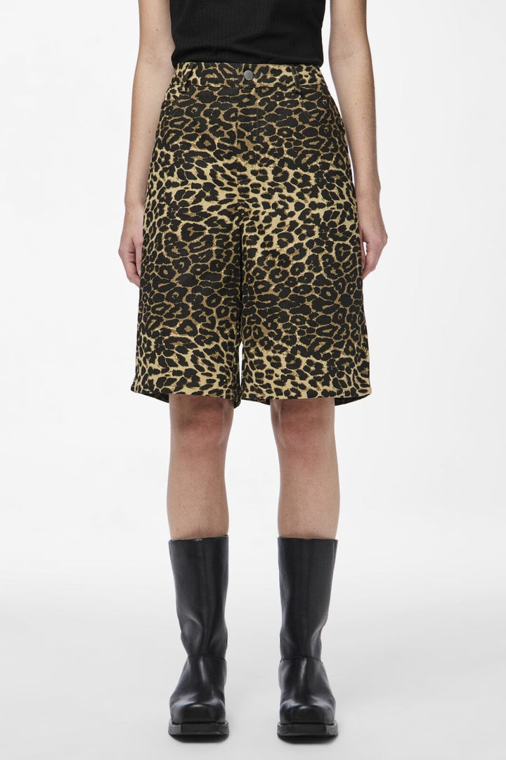 Pieces - Pcastrid Wide Jorts - 4748737 Black Leo Denim Shorts