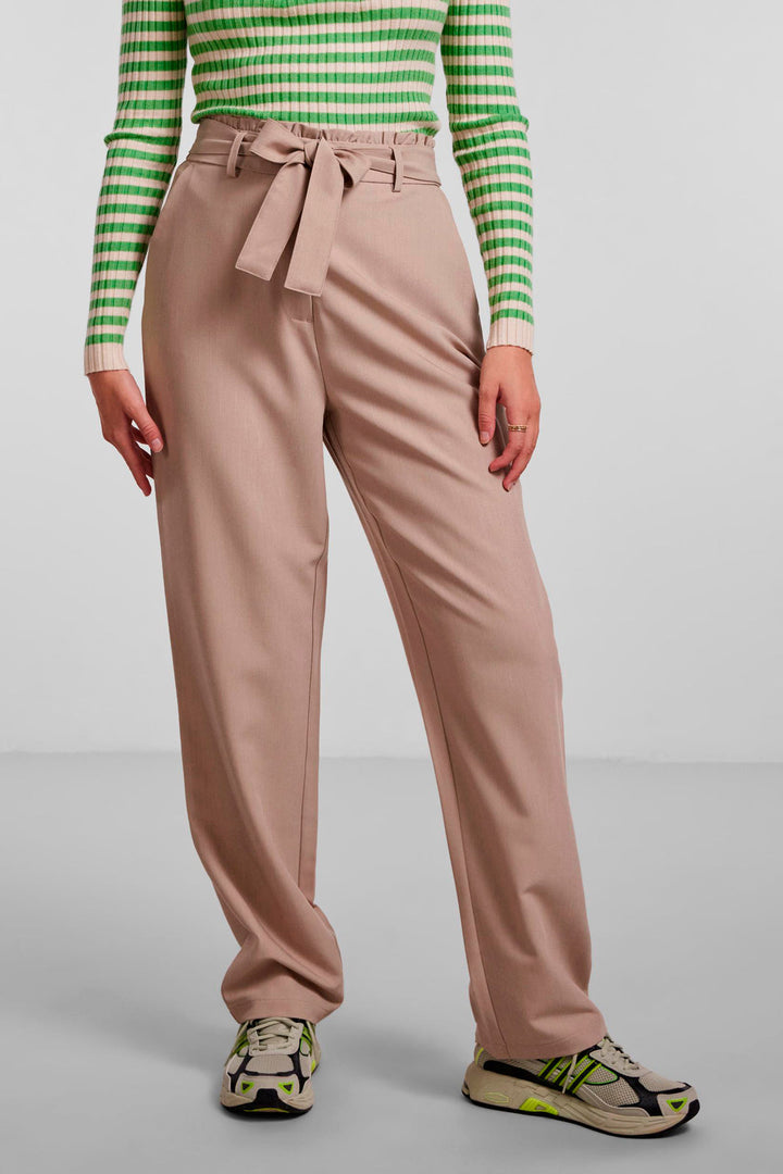 Pieces - PcBoss Hw Paperbag Straight Pants Noos - White Pepper Bukser