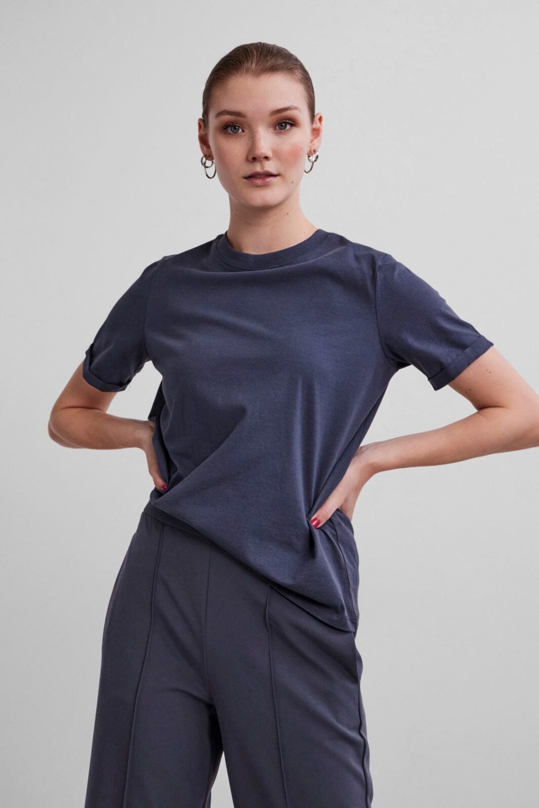 Pieces - Pcria Ss Fold Up Solid Tee - Ombre Blue T-shirts