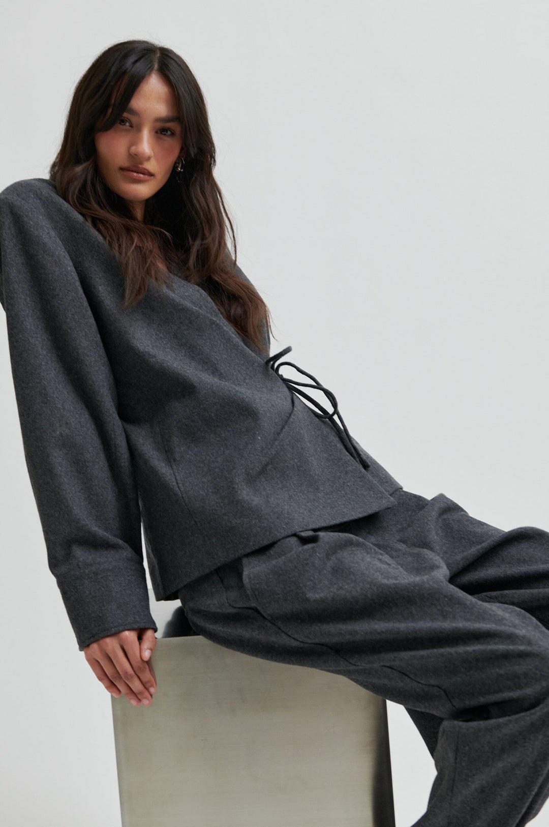 Second Female - Milea Wrap Shirt 60267 - 7003 Dark grey melange Skjorter