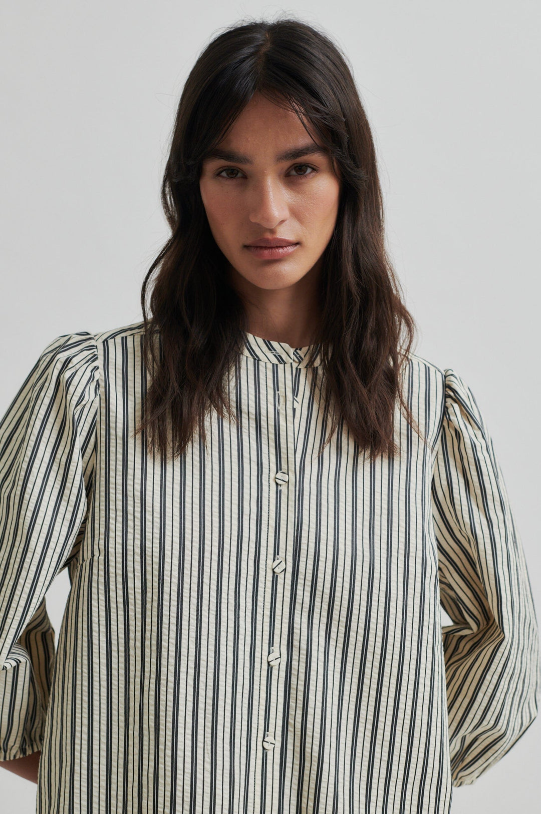 Second Female - Serifa Shirt 59636 - 8001 Black Skjorter